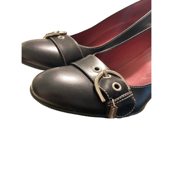 Coach Women’s Black Leather Heels Sz 8.5B Buckle Accent Round Toe Classic Pumps - Picture 8 of 14